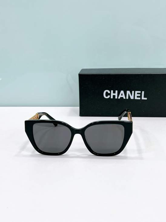 Picture of Chanel Sunglasses _SKUfw79566952fw